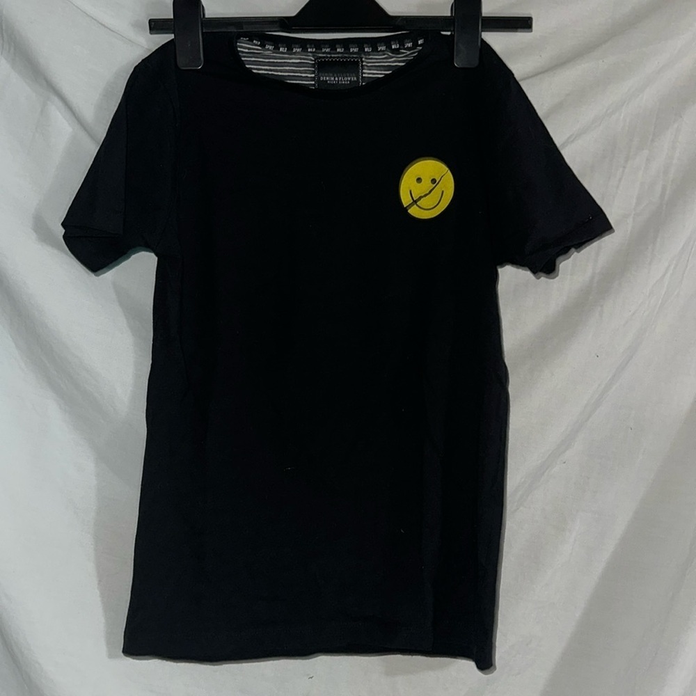 kids Denim & Flower hardcore happiness tshirt size 9/10